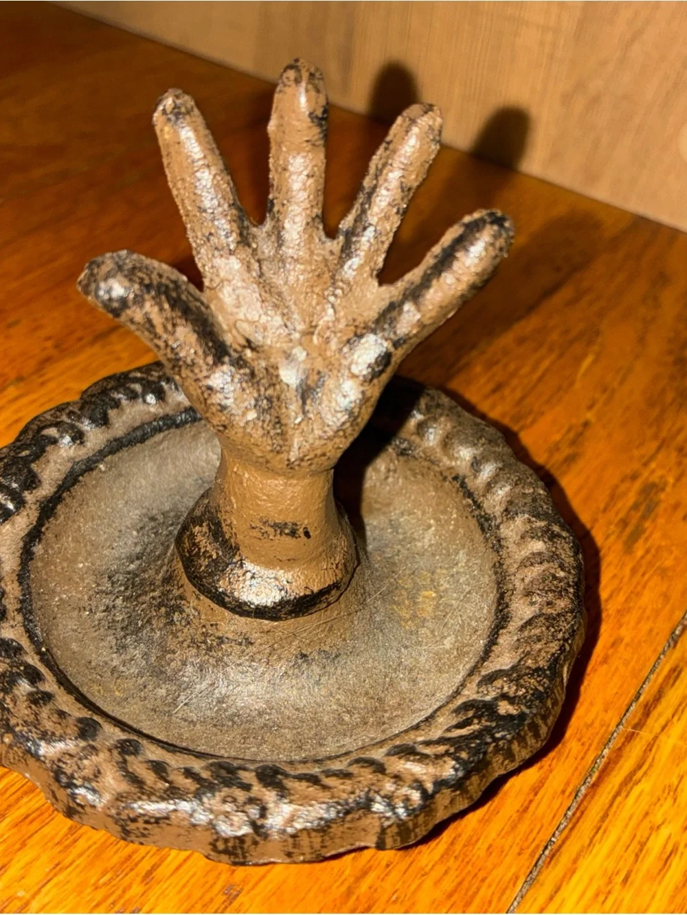 Cast Iron Hand Ring Holder in Rustic Brown